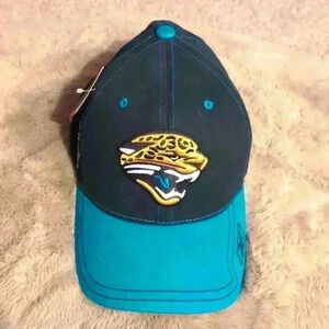 NFL Apparel Jacksonville Jaguars hat, one size fits all, blue and black